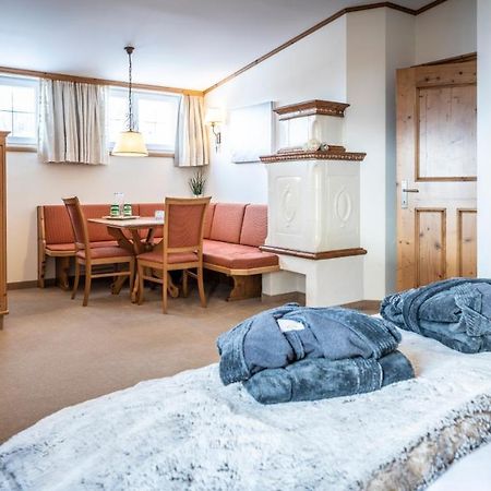 Anthony'S Alpin Hotel Garni Lech am Arlberg Exterior foto